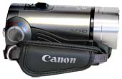 Canon HF100 z pravého boku (Klikni pro zvětšení)