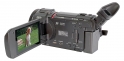 Videokamera Panasonic HC-VXF1: detail s otevřeným LCD